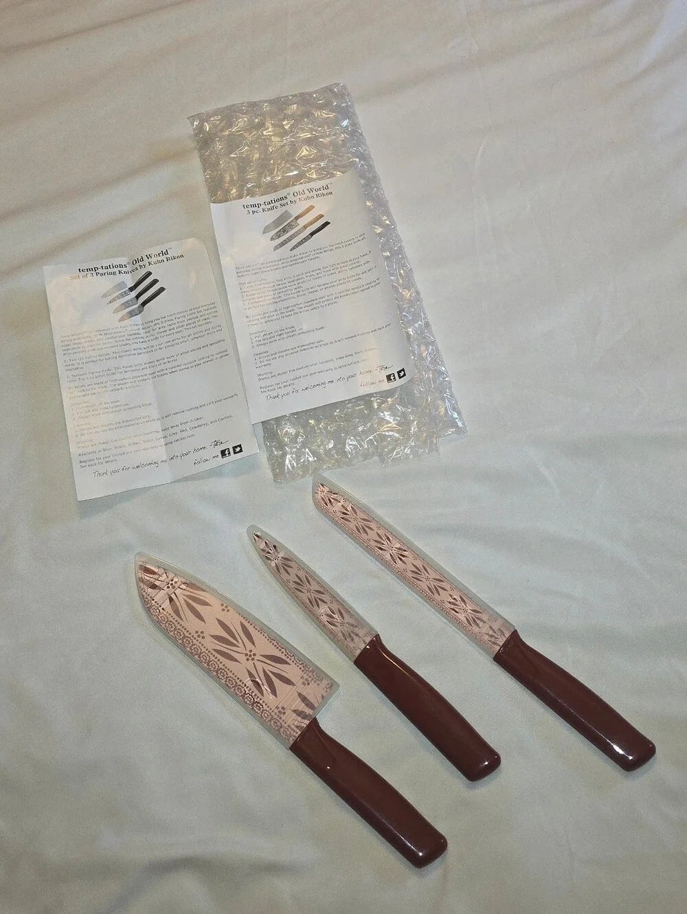 Three Piece Steel Knife Set Temptations Old World By Kuhn Rikon Maroon Floral